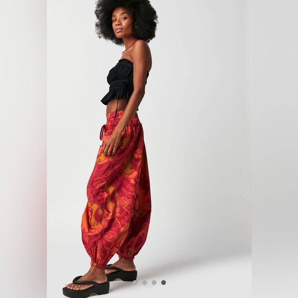 After Glow Balloon Pants NWT size XS - Picture 4 of 8